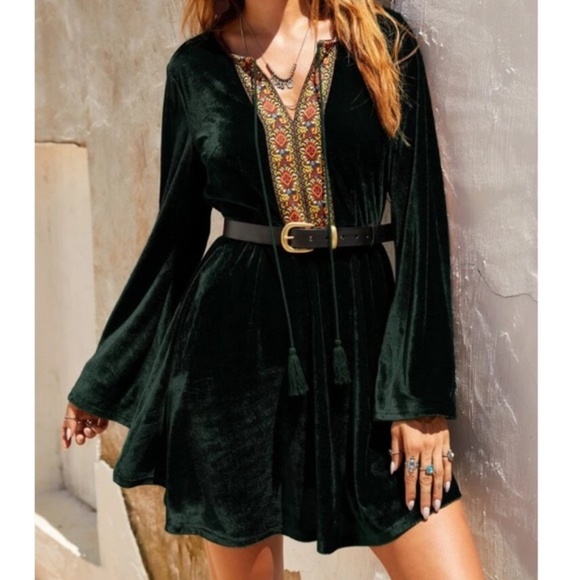 Bohemian Black Floral Embroidered Velvet Mini Dress - Picture 9 of 14